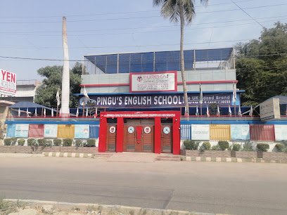 Pingu's English School logo