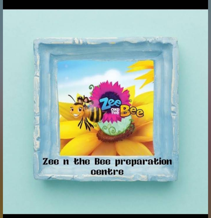 Zee n the bee  preparation center logo