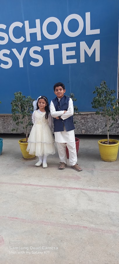 IU School System, Shahrah-e-Pakistan