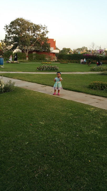 Roman-Fountain-Park