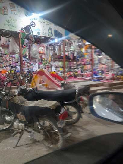 Toy-shop-maymar