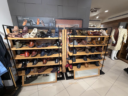 Lulusar Dolmen Mall Tariq Road Karachi